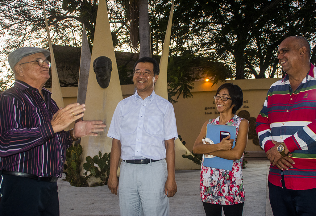 Japan Ambassador toured Las Tunas downtown