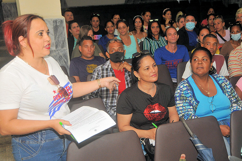 reunion organiozaciones masas1