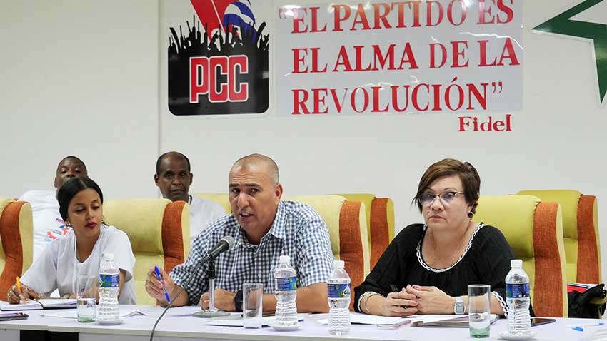 El primer secretario del Partido comunista de Cuba en Las Tunas los esfuerzos y resultados en sectores claves de la economía y los servicios