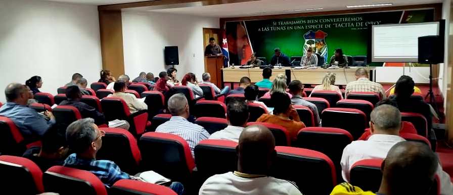 Evalúa Consejo de Gobierno plan y presupuesto del 2025