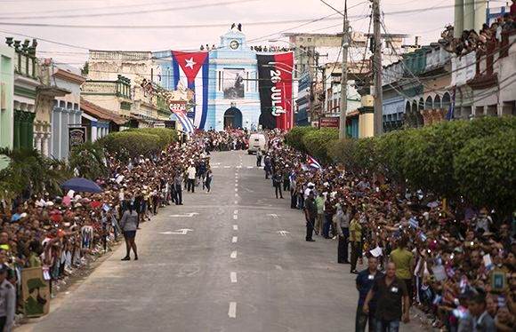 Caravan with Fidel Castro's ashes on his way to Santiago de Cuba.