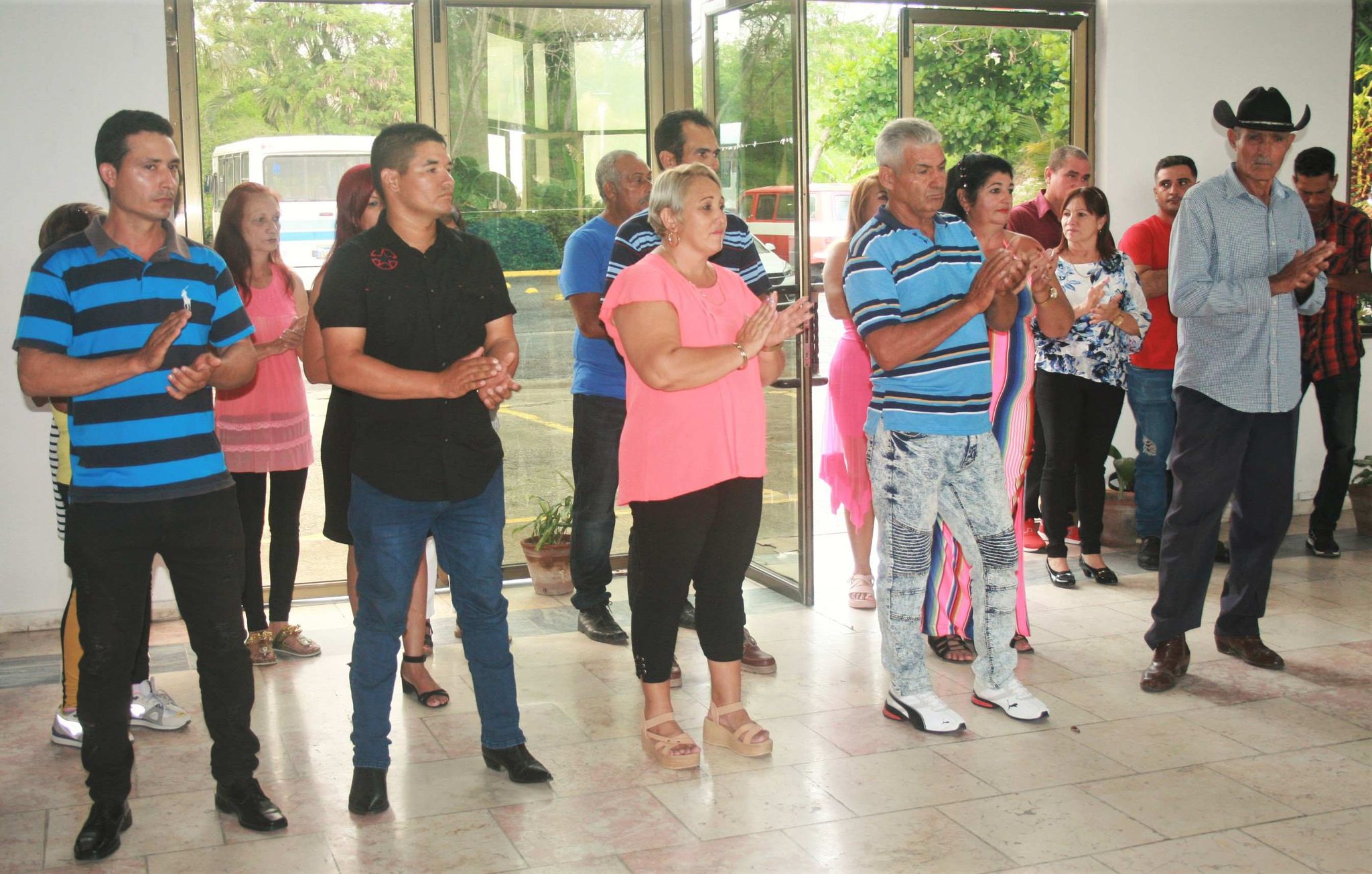 Las Tunas farmers were decorated on occasion of their National Day