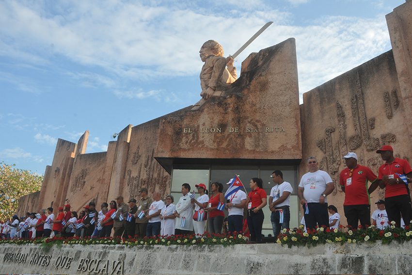 Echoes of the 2024 Workers' Day parade in Las Tunas