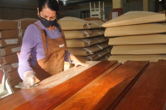 muebles ludema mujer granma