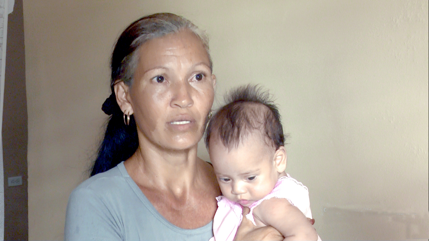 yadira perez velazquez madre sola con seis hijos las tunas foto raul verdecie