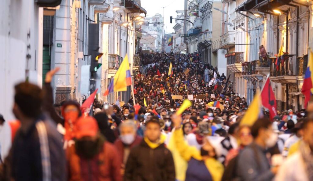 Ecuador evaluara estado de excepcion 1024x593