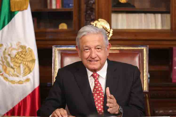 amlo sonriente