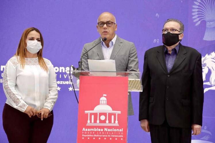 parlamento repudia agresion