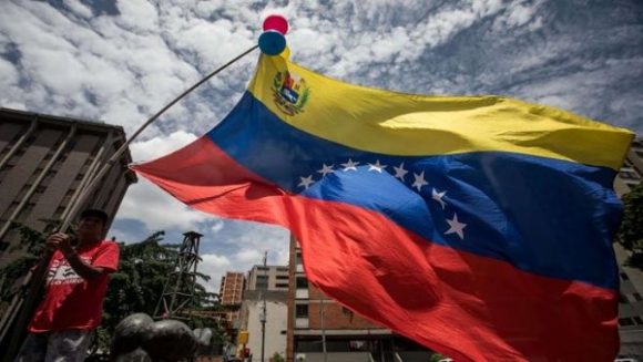 venezuela bandera.jpg 1