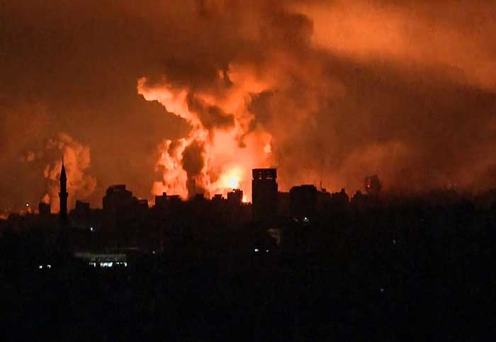Warplanes opened fire this morning on the northern city of Gaza.