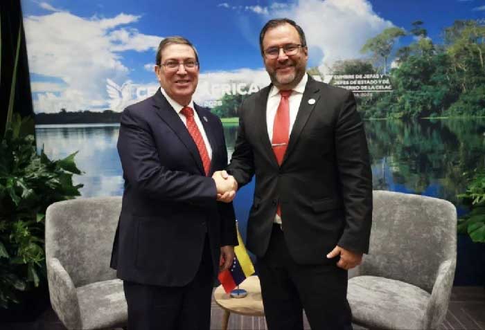 The ministers dedicated part of the session to analyzing the international political situation.