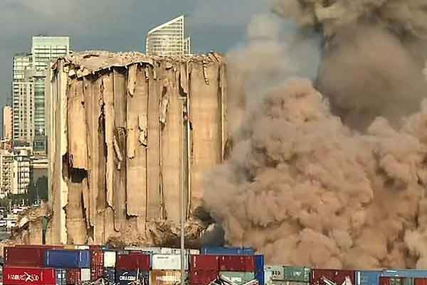 Derrumbe de la cara norte de los silos en el Puerto de Beirut