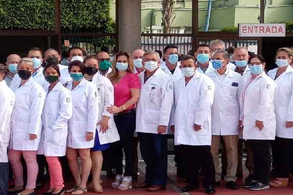 Médicos cubanos trabajarán en 15 estados de México