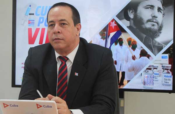 José Ángel Portal, minister of Health