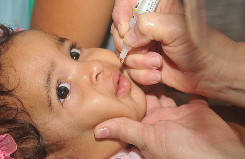 The 63rd National Bivalent Oral Polio Vaccination Campaign is held to keep Poliomyelitis eradicated in Cuba.