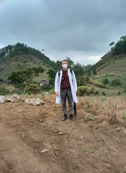 yunior médico chaparrero en guatemala 10