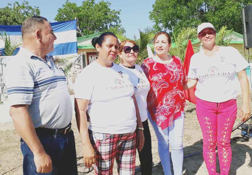 Distinguen a tabacaleras destacadas en su quehacer