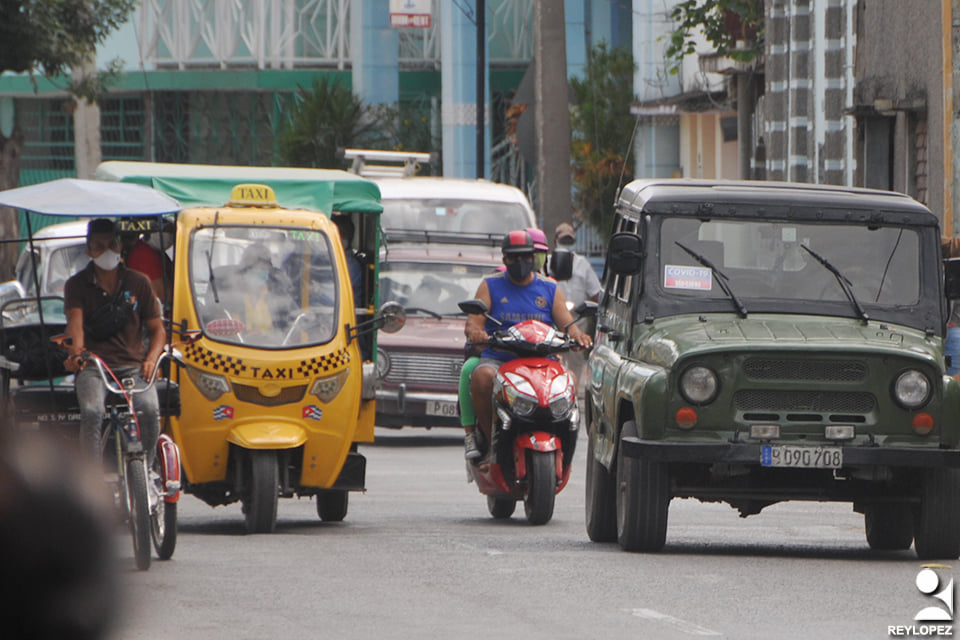 transporte carros ciudad