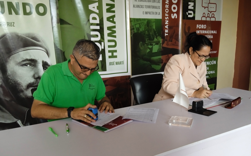 Cooperation agreements were signed between the university and and the Provincial Directorate of Technical and Agricultural Services (Gelma in Spanish), as well as with the Directorate of Justice 