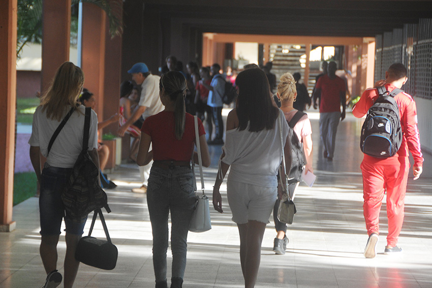 estudiantes2 universidad las tunas