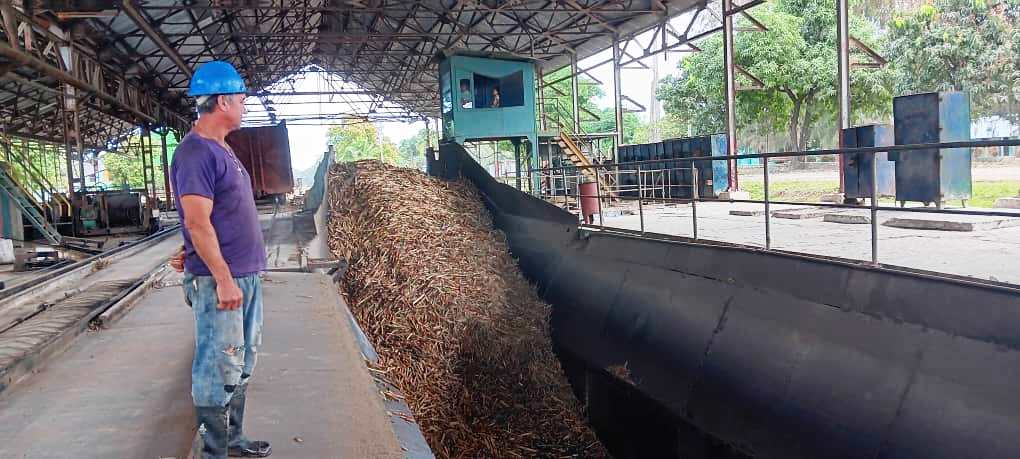 Sugar production at the Antonio Guiteras Colossus